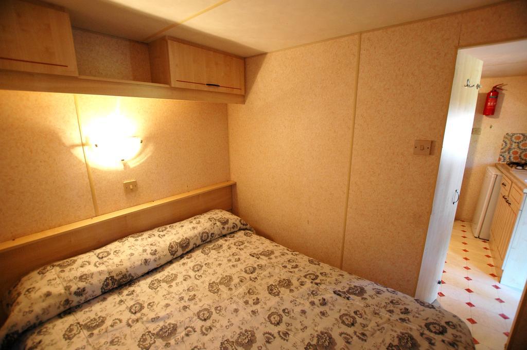 Hotel Camping Europa 2 Capoliveri  Zimmer foto